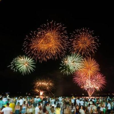 Em Anchieta: fogos na virada em Iriri, Castelhanos, Ubu e na Praia Central