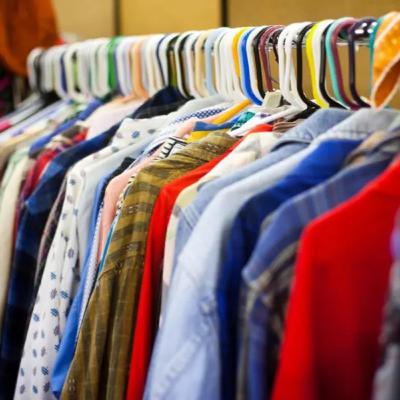 Boom de importación de ropa usada: de Estados Unidos al conurbano