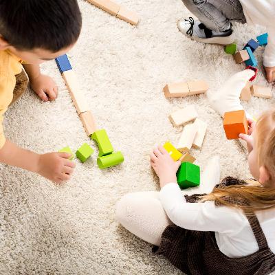 École inclusive (1/5) - Les mêmes chances École inclusive (1/5) - Les mêmes chances