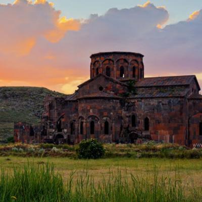 Թալինի Կաթողիկե եկեղեցին կվերականգնվի Թալինի Կաթողիկե եկեղեցին կվերականգնվի