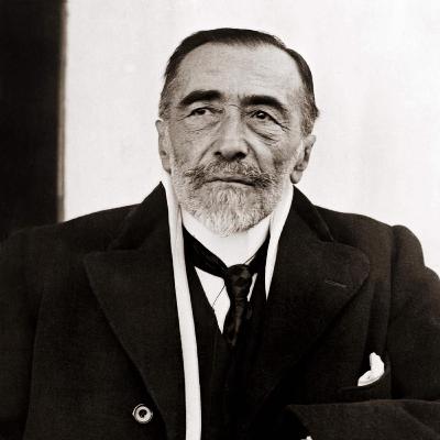 Sem mãe, nem pai, nem país: Joseph Conrad, o escritor que antecipou a globalização