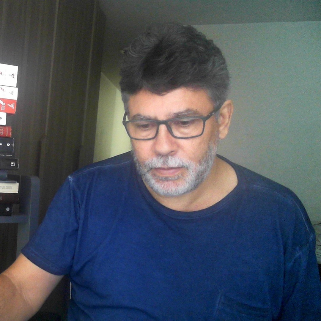 Osvaldo Bertolino - O outro lado da notícia