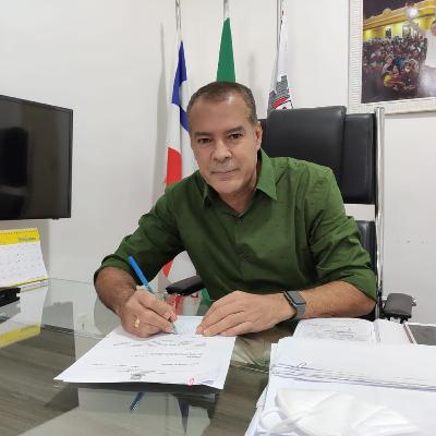 [ENTREVISTA] - Prefeito Joaquim Neto fala sobre vacinação contra o coronavirus, concurso e transporte público(31/12/2020)