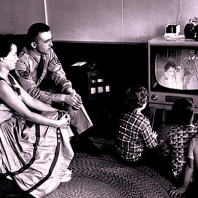 Aquelarre de la Historia 158 "Clase Media en México, S.XX-XXI"