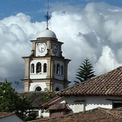 LA RELIQUIA: CAPITULO 2,SI A LA TECNOLOGÍA EN COLOMBIA