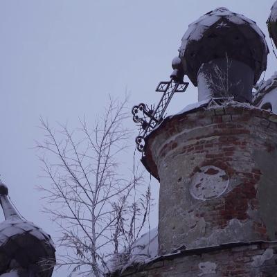 Russia's countryside in decline: Service closures push families to relocate