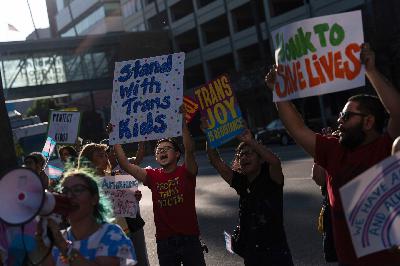 Gender-affirming care for minors paused, Direct primary care, Letters of Love Gender-affirming care for minors paused, Direct primary care, Letters of Love