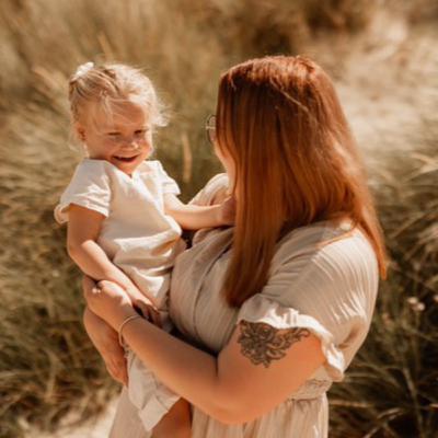 #27 Charlene - dochter Daisy zal voor altijd drie zijn #27 Charlene - dochter Daisy zal voor altijd drie zijn