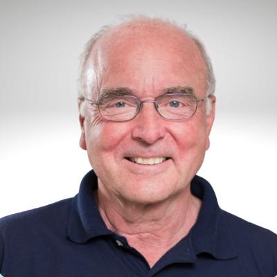 Episode 18. Claus Hancke. Hvad er gået galt i vores sundhedsvæsen? Vi kommer bla. ind på forebyggelse, vitaminer og mineraler, medierne og deres valg af eksperter.