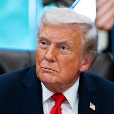 Tús Áite: Dúirt Uachtarán Stáit Aontaithe Mheiriceá Donald Trump go bhfuil sé ag cur deireadh láithreach le cainteanna trádála le Ceanada. Tús Áite: Dúirt Uachtarán Stáit Aontaithe Mheiriceá Donald Trump go bhfuil sé ag cur deireadh láithreach le cainteanna trádála le Ceanada.