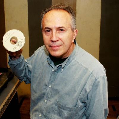 MÚSICA DE CONTRABANDO T35C003 Jesús Ordovás presenta 'Tu pelo no es muy normal'. El Otro Paraíso vienen de estreno (24/09/2025) MÚSICA DE CONTRABANDO T35C003 Jesús Ordovás presenta 'Tu pelo no es muy normal'. El Otro Paraíso vienen de estreno (24/09/2025)