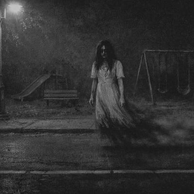 4 HISTORIAS de TERROR para NO DORMIR 4 HISTORIAS de TERROR para NO DORMIR