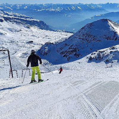 Wer sich beim Skifahren während einer Dienstreise verletzt Wer sich beim Skifahren während einer Dienstreise verletzt