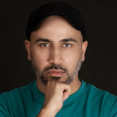 الاهداء - كتاب التاسعة ليلا - عثمان مرزوق