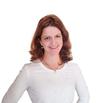 Chcem byť tá Mária, ktorá sedí Ježišovi pri nohách - Zuzka Dohnalová | Podcast pod kláštorom #19