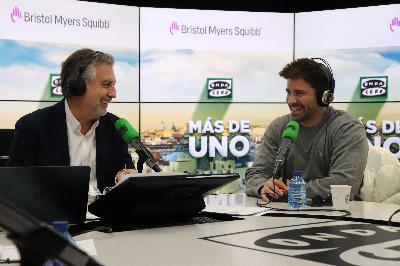 Pablo Alborán habla en Más de uno de su nuevo álbum 'KM0': "Hay homenajes en este disco que necesitan ser contados" Pablo Alborán habla en Más de uno de su nuevo álbum 'KM0': "Hay homenajes en este disco que necesitan ser contados"