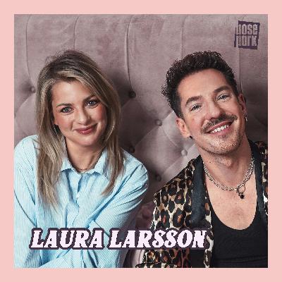 Laura Larsson: 30 Schlafanzüge und Sex auf dem Trampolin