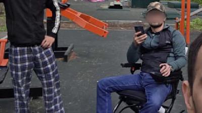 "Из 58 человек в живых остались четыре или пять". Таджикистанец рассказал, как его завербовали в армию РФ и отправили в "мясной штурм"