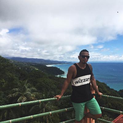 Wizard - Live sunset @Tierra Verde & Alturas Wildlife Sanctuary, Bahia Ballena, Costa Rica. Wizard - Live sunset @Tierra Verde & Alturas Wildlife Sanctuary, Bahia Ballena, Costa Rica.