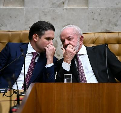 Governo desistiu de enviar projeto próprio sobre fim da escala 6x1, diz Motta