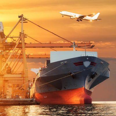 ¿Será útil estudiar los principios de la física dentro del campo laboral del comercio internacional?