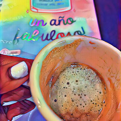 Somos de mentira! Somos de mentira!