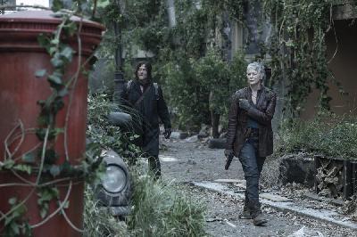 The Talking Dead #720: Daryl Dixon s03e01 “Costa Da Morte”