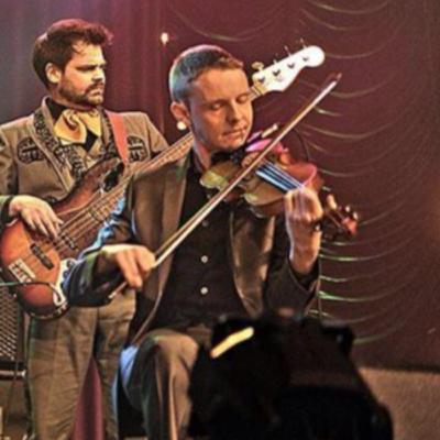 Spending A Moment With Fiddler Adam Sutherland Spending A Moment With Fiddler Adam Sutherland
