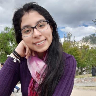 Escuchando-t: Consejos para lograr tus metas con Estefany Zegarra
