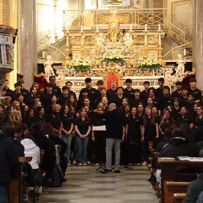 PHS Choir tours Naples, Sorrento, and Rome in Italy