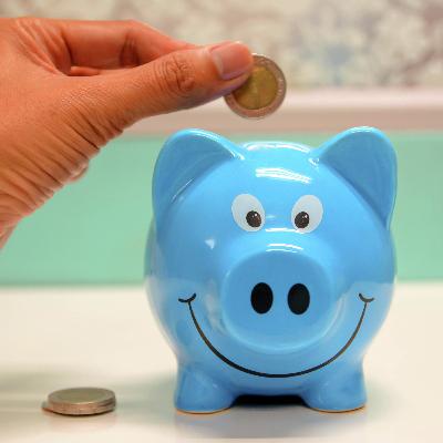 Toonie Tuesday: Which way are interest rates going? Toonie Tuesday: Which way are interest rates going?