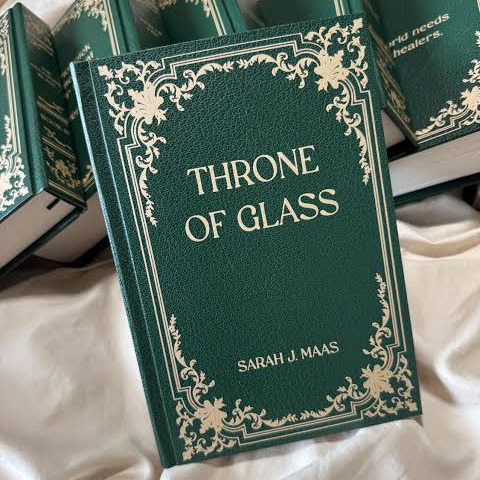 Thorn Of Glass ( سریر شیشه ای) 