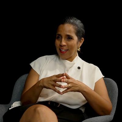 Episode 144 - "Subir La Vara" Ft. Claudia Montas