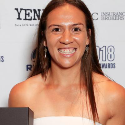 Episode 14 with the Australian Womens 7s Player and Gold Medalist in the 2016 Rio Olympics, Evania Pelite.