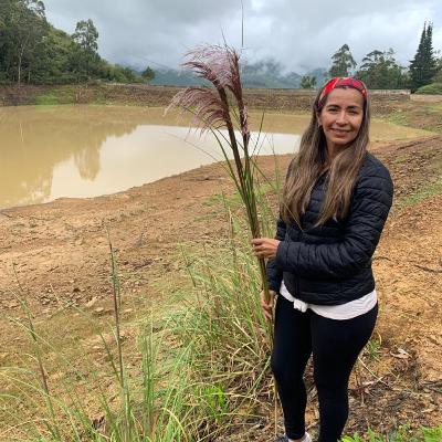 La infatigable tarea de llegar con agua al prójimo La infatigable tarea de llegar con agua al prójimo