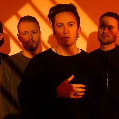 Live music and chat with Picture This