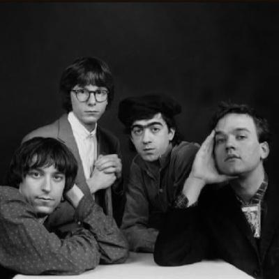 Este grupo se llama R.E.M.