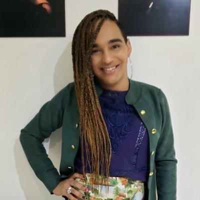 Travesti no podcast