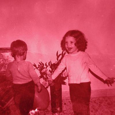 זיכרונות אהבה של הילדים שגדלו באיראן