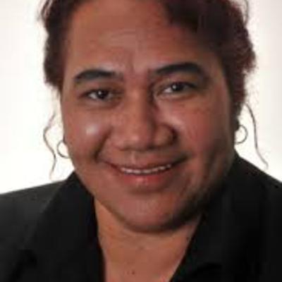 Tu'uloa 'a e Tonga i Aotearoa mo Dr Melenaite Taumoefolau