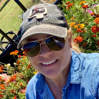 Building Dreams and Community Through Flowers: Kim Hill's Story Building Dreams and Community Through Flowers: Kim Hill's Story