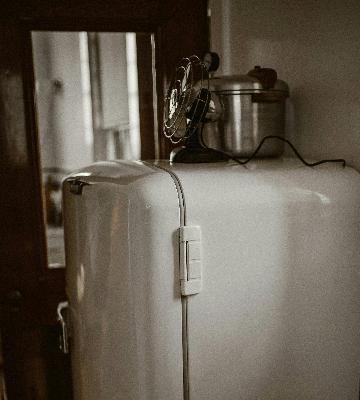 Refrigerator Motor & Compressor: 8-Hour Ambient Hum for Relaxation and Comfort