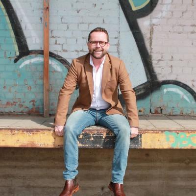 Afsnit 1 - Taking Care of Business - Jesper Munkholm