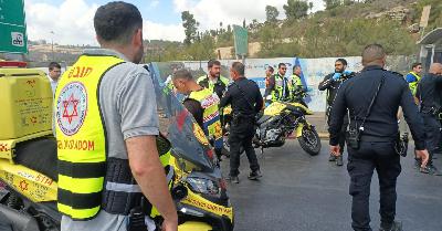 Attentato a Gerusalemme: 6 morti, Hamas esulta - De Luca fa saltare l'endorsement a Fico