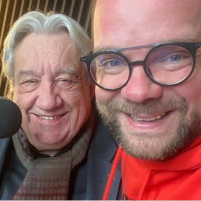 Hvězdný fotograf František Jirásek vydává biografickou knihu Fotografoval jsem hvězdy Hvězdný fotograf František Jirásek vydává biografickou knihu Fotografoval jsem hvězdy