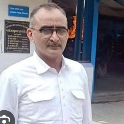 गैरो की लाशें उठाने वाले इक़बाल से मुलाकात-उन पर बनी फिल्म