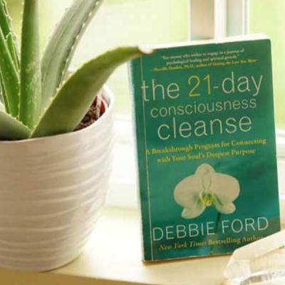 کتاب پاکسازی اگاهی در 21 روز(تمرین)