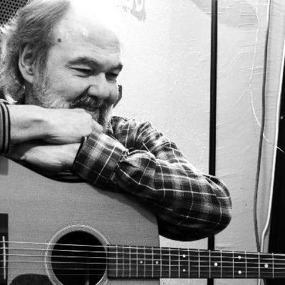 MÚSICA DE CONTRABANDO T34C030 Fernando Rubio: "La clave es emocionar. Todo lo demás es secundario" (10/04/2025)