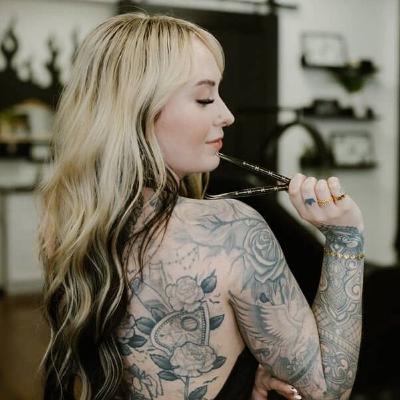 Ep. 273 | Simply Divine Lash Owner/Founder Hailey Divine