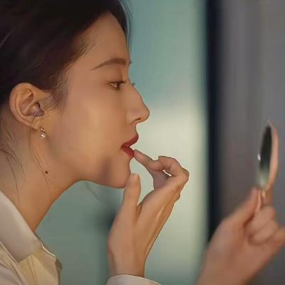 E22. 美妆pr礼盒，不断迭代的“名片”